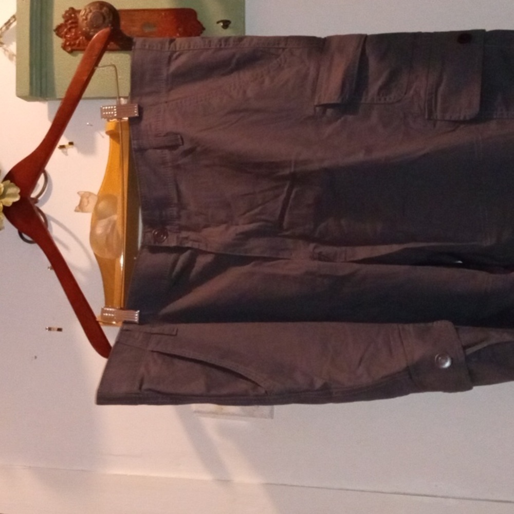 Men's Cargo Shorts Brand New size 42